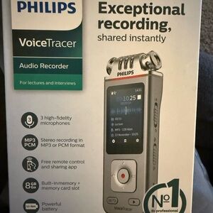 Philips VoiceTracer Silver Digital Recorder